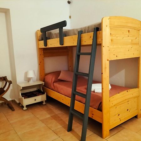 Casa Marta Appartement Cagliari Buitenkant foto